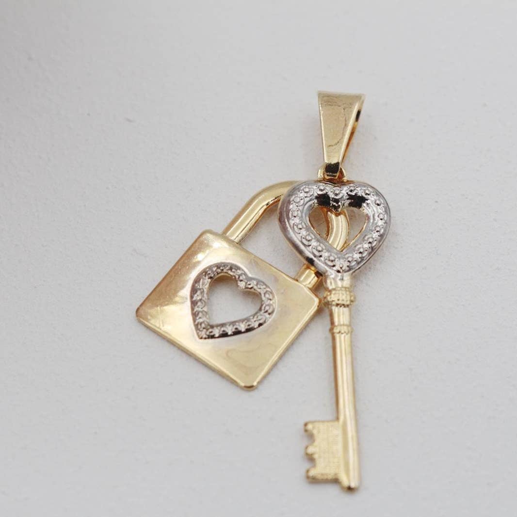 Heart Lock & Key Pendant Necklace